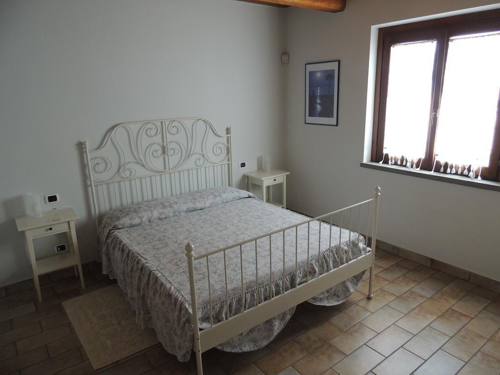 Colle Delle Meraviglie Fratticciola Selvatica Phòng bức ảnh
